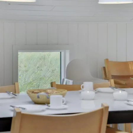 Holiday home Luzy - 600m From The Sea In Nw Jutland By Interhome *