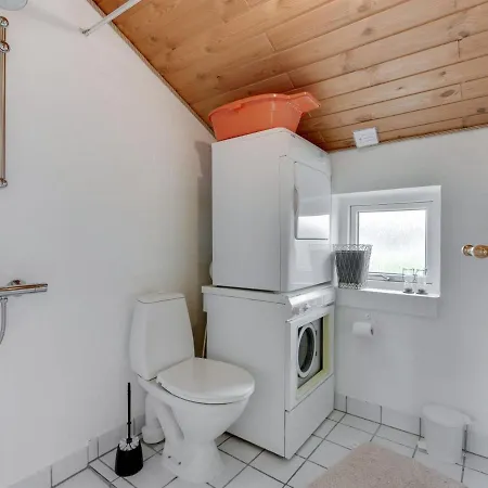 Holiday home Luzy - 600m From The Sea In Nw Jutland By Interhome *